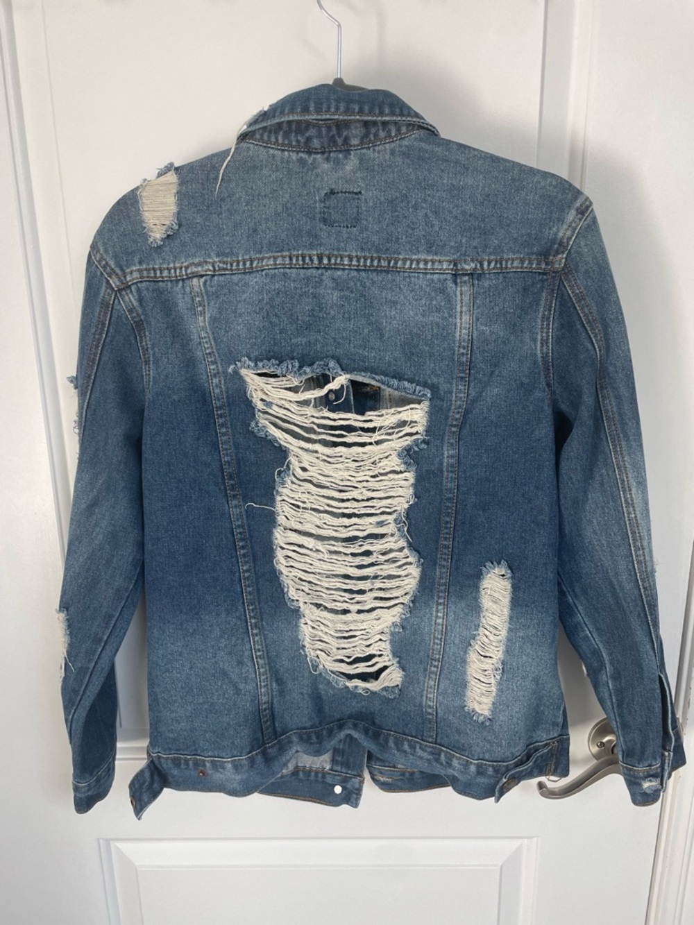 Shredded Jean Jacket - Picture 6 of 7